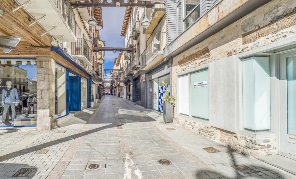 3.2 Apartamento Coma Oriola Puigcerdà Eksteriør billede